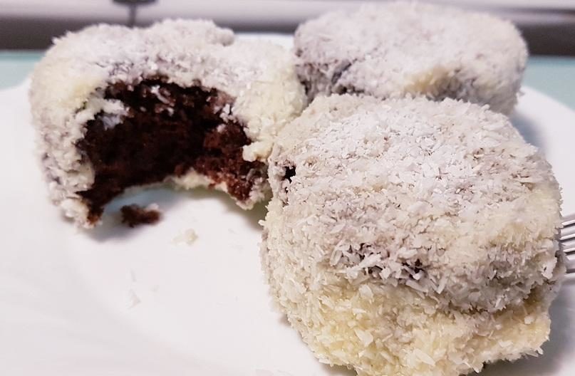 Bile de ciocolată neagră