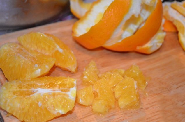 Consumă 3 portocale pe zi pentru a trata boli și afecținui precum..