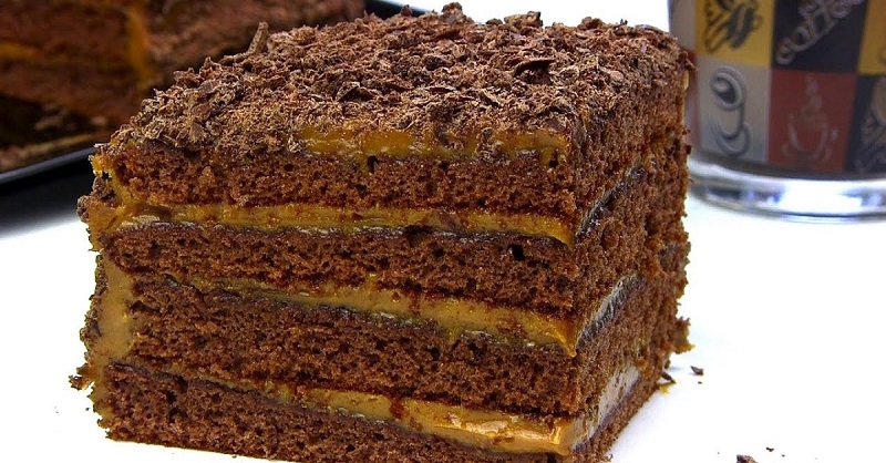 Prăjitura Sparta - O prăjitură fină și gustoasă cu multă ciocolată și cremă lapte condensat