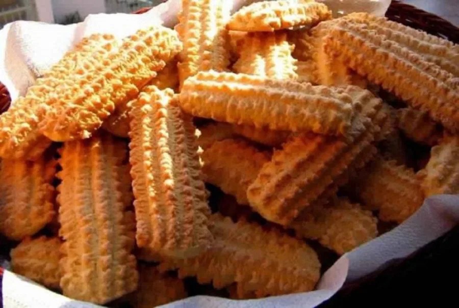Biscuiți de casă - Fragezi și delicioși. Sunt delicioși iar cei mici îi adoră!