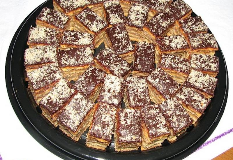 Desert cu nucă și gem - Nu te mai saturi din mâncat