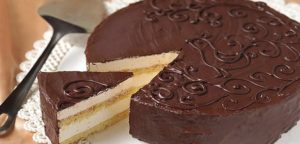 Tortul Lapte de pasăre este o delicatesă cremoasă și senzațional de gustoasă
