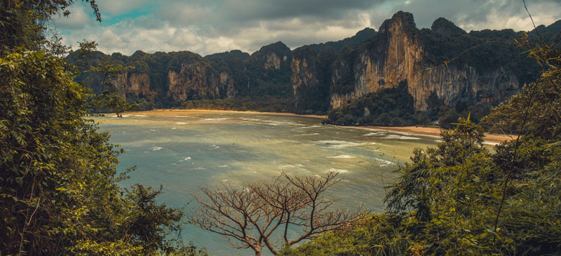 Golful Ao Thalane din Krabi