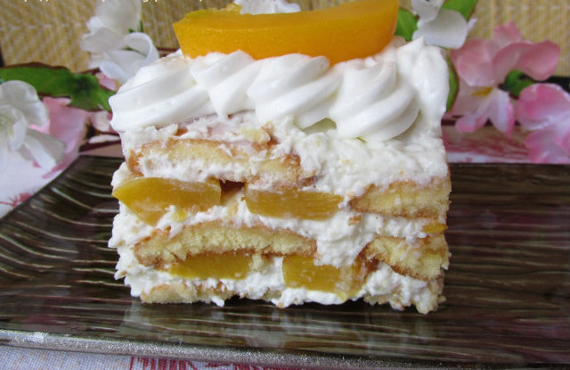 Prăjitură cu pișcoturi