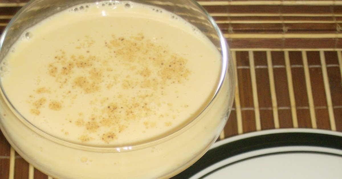 Lichior de ouă - Răsfață-te de Revelion cu o băutură uimitoare