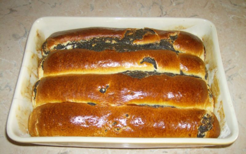 Poronczso – Batoane cu umplutură bogată în mac