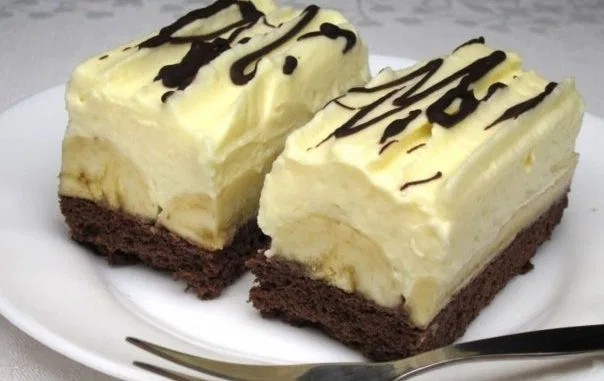 Prăjitură cu cremă de vanilie