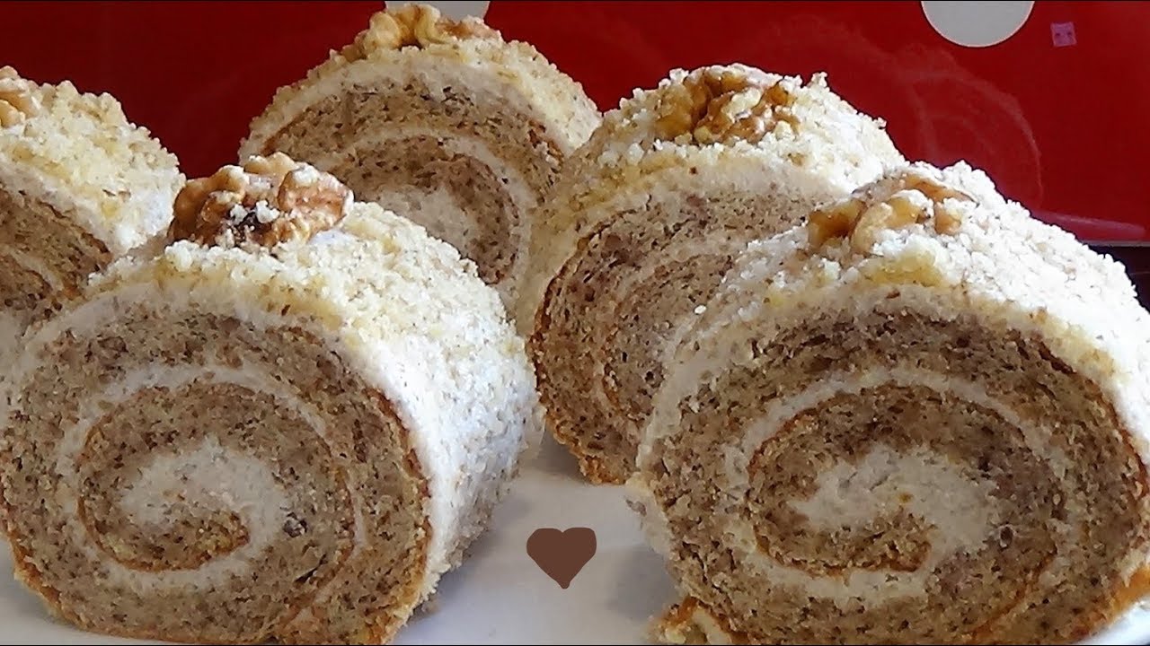 Ruladă cu nucă și vanilie - Prăjitură clasică pe care orice gospodină trebuie să știe să o facă