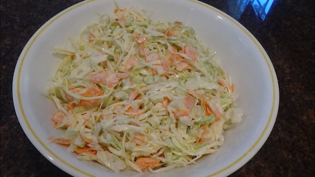Salata perfectă pentru cura de slăbire - Iată cum se prepară