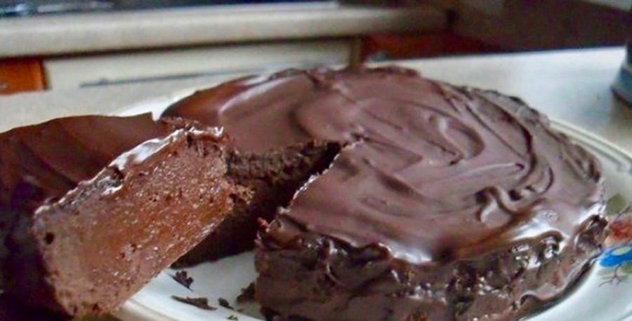 Tort de ciocolată din doar 3 ingrediente: Ouă