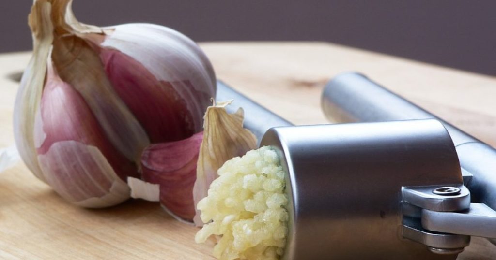 Usturoiul - Alimentul natural împotriva bolilor și a infecțiilor din organism