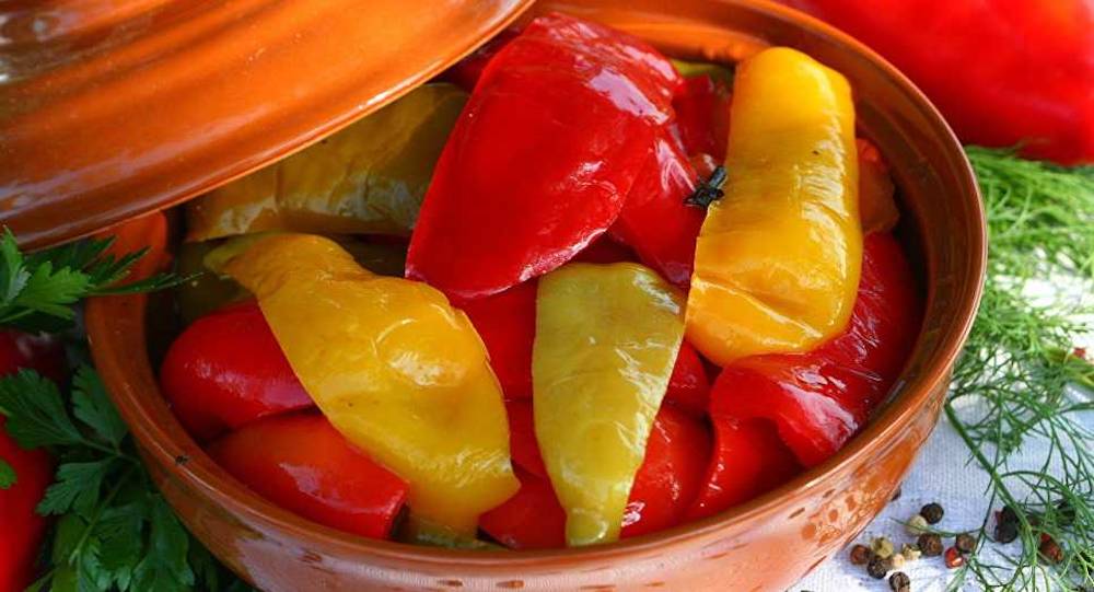 Ardei murați la borcan