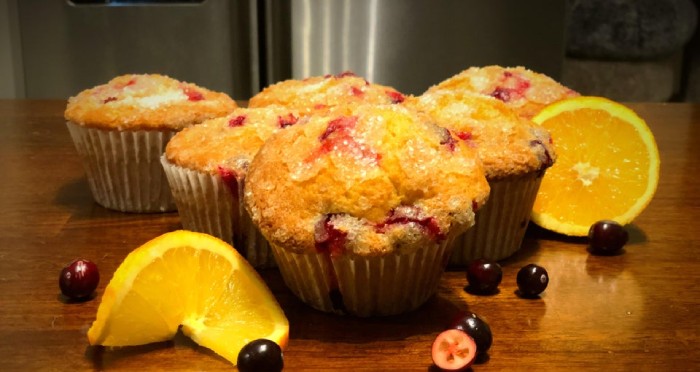 Mini brioșe cu portocală rasă - Pufoase și gustoase - Iată rețetea acestui deliciu