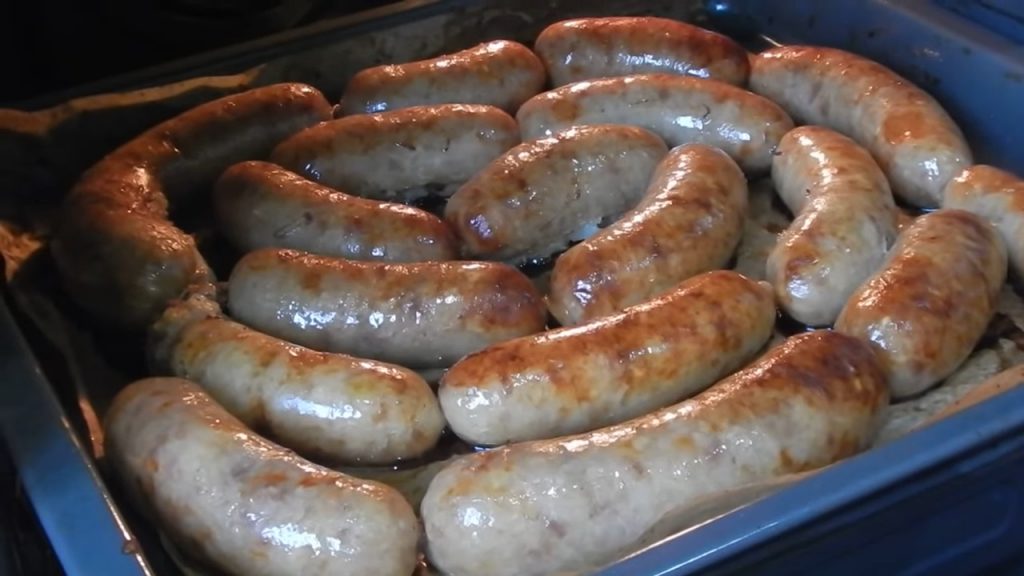 Cârnăciori cu cartofi