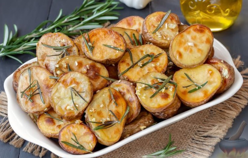 Rețetă de preparare a cartofilor copți