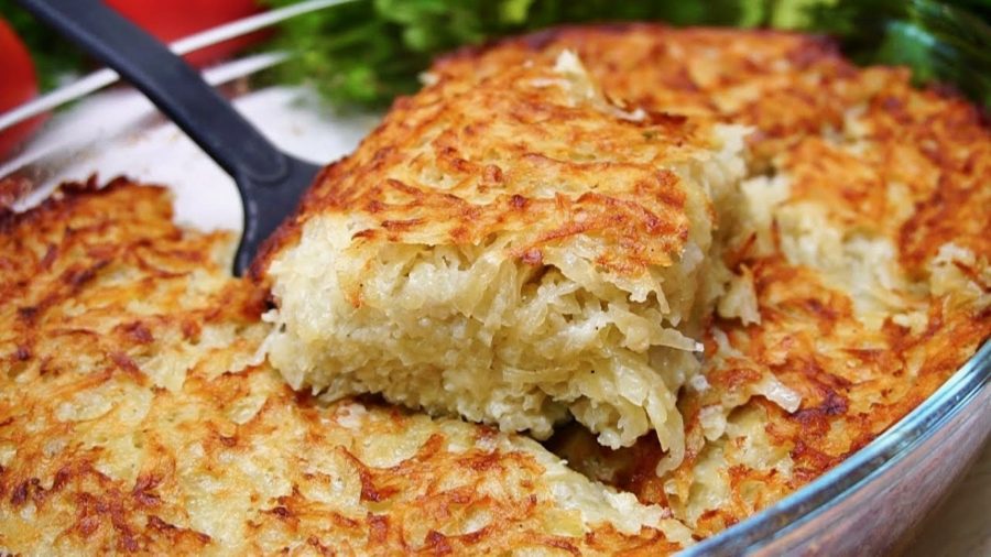 Cartofi rași la cuptor - O rețetă moale pe interior și crocantă la exterior