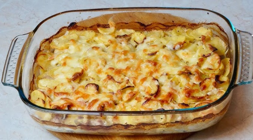 Caserolă de pui cu ciupercuțe - Nu există un mod mai gustos de preparare a cărnii de pui