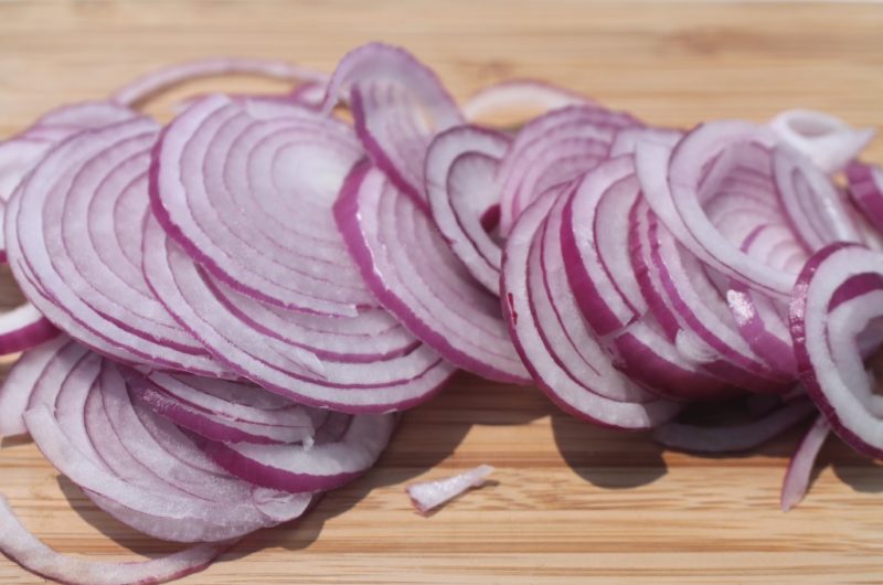 Ceapa crudă - Alimentul care vindecă tusea