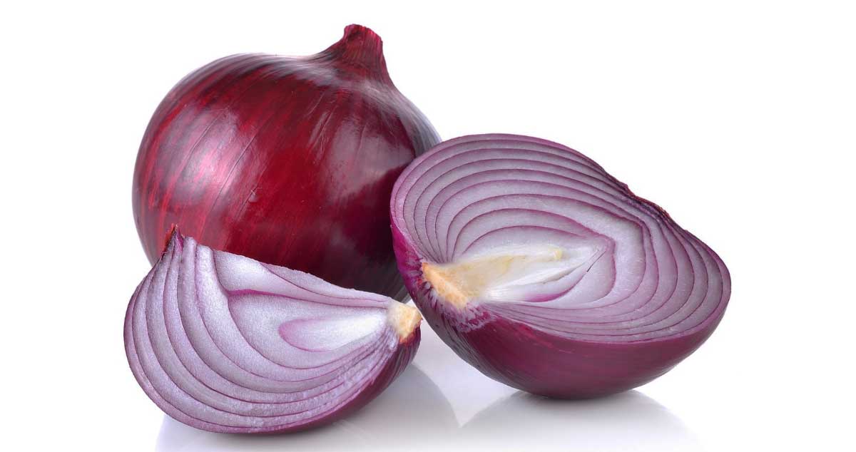 Ceapa ROȘIE - Alimentul ce te poate SCĂPA de TUSE și HIPERTENSIUNE. Vezi cum s-o folosești