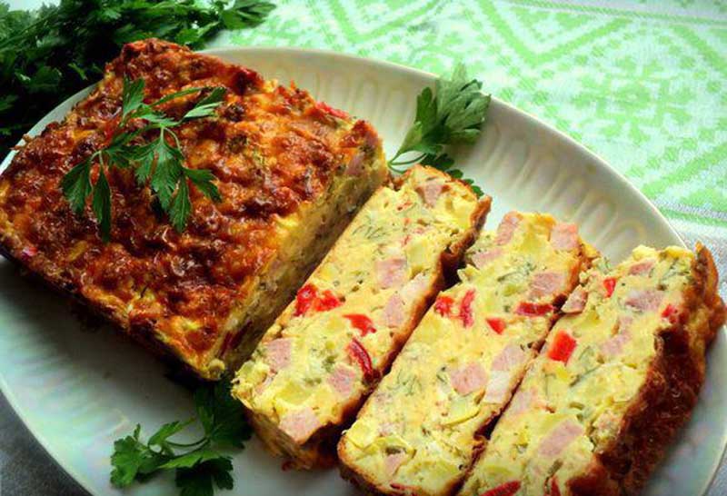 Chec aperitiv – gustos și pufos – cu șunca și cașcaval