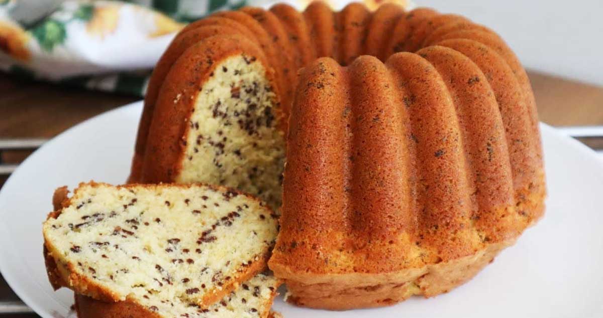 Chec delicios cu fulgi de ciocolată - foarte pufos