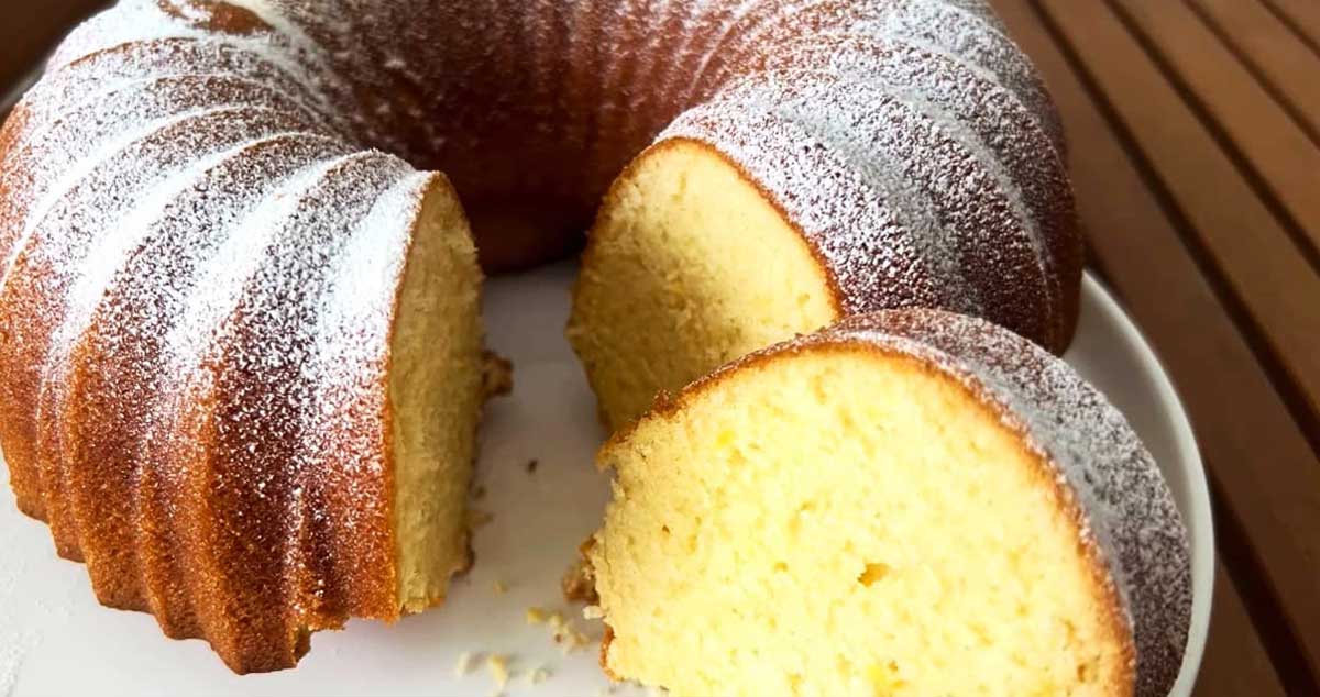 Chec moale și pufos cu aromă de lămâie – rapid de preparat și foarte gustos!