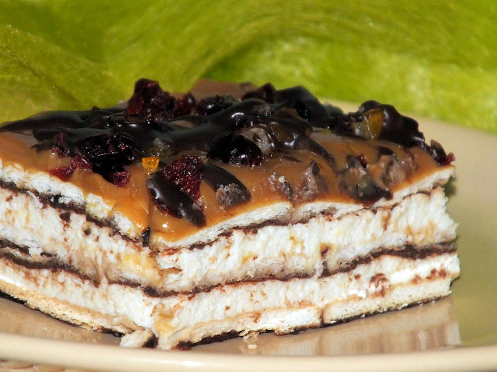 Prăjitură cremoasă cu lapte condensat