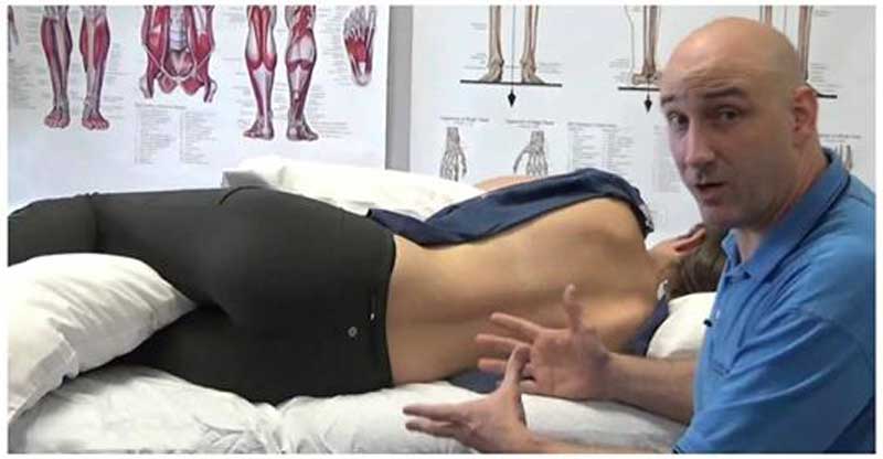 Un chiropractician sfatuieste oamenii sa nu doarma pe partea dreapta