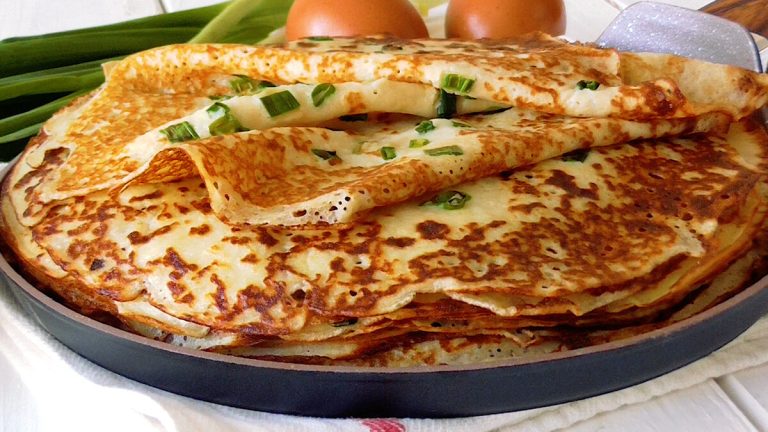 Clătite de cartofi - incredibil cât ies de pufoase și bune