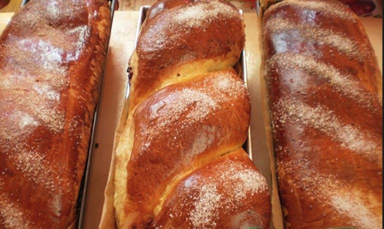 Cozonac tradițional - Rețetă veche din caietul bunicii