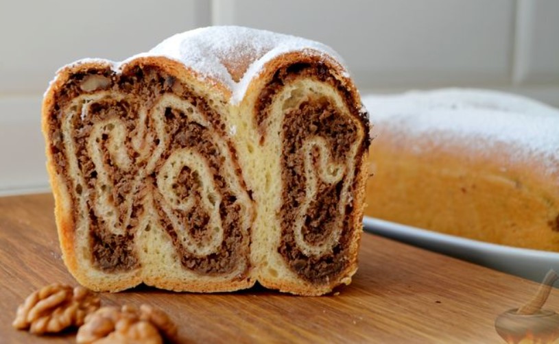 Cozonac „trântit”