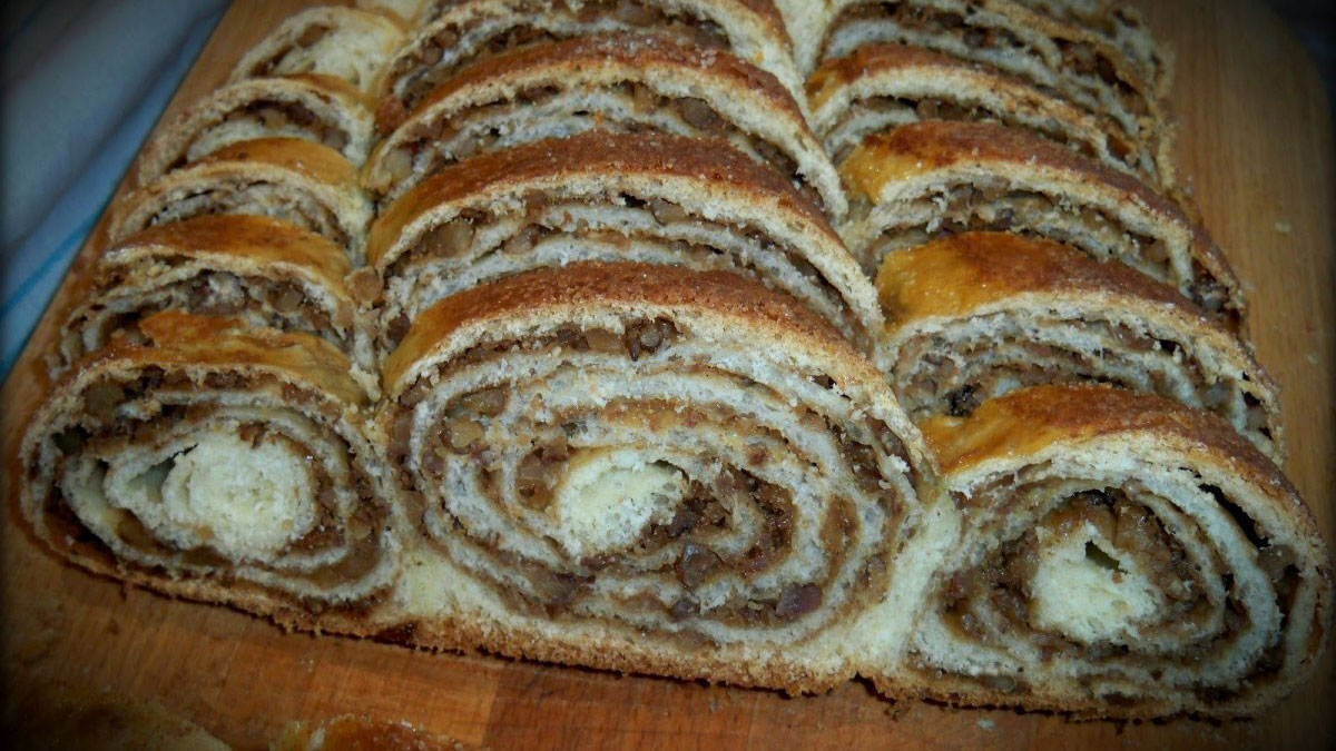 Cozonaci Moldovenești - 400 g nuca macinata