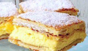 Cel mai pufos și aromat cremșnit – De când am făcut rost de rețetă