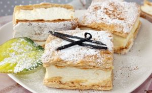 Cremeș cu foietaj de casă – rețetă pas cu pas