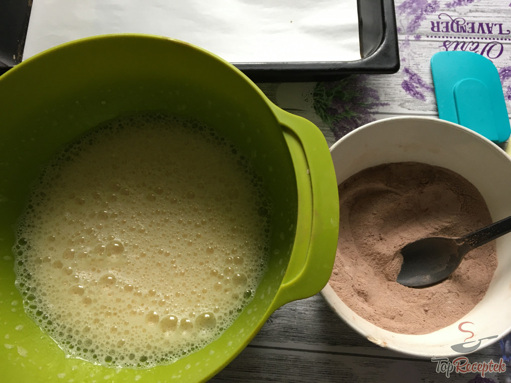 ingrediente aluat prajitura cacao vanilie