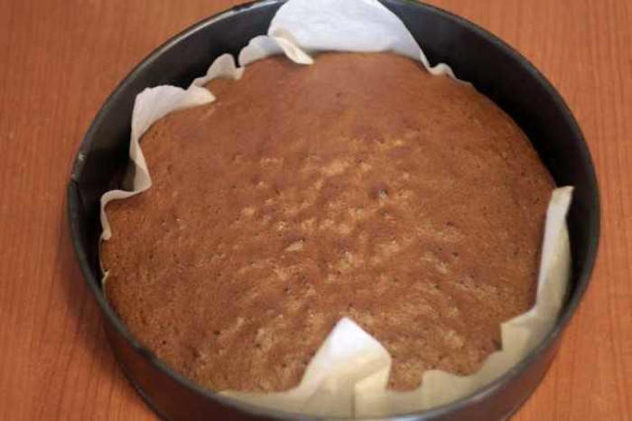 Tort Kinder Pingui preparare blat