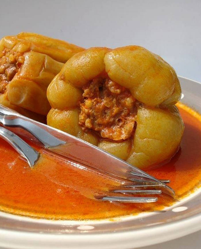 ardei umpluti mod preparare