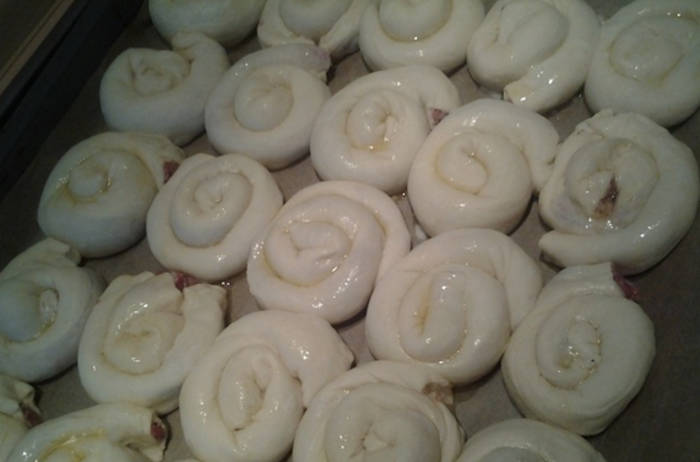 placinte cu carne tocata mod preparare