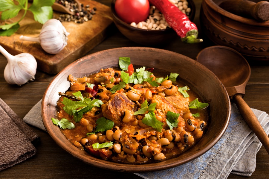 Fasole cu costita la cuptor