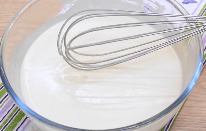 Clatite cu ceapa verde