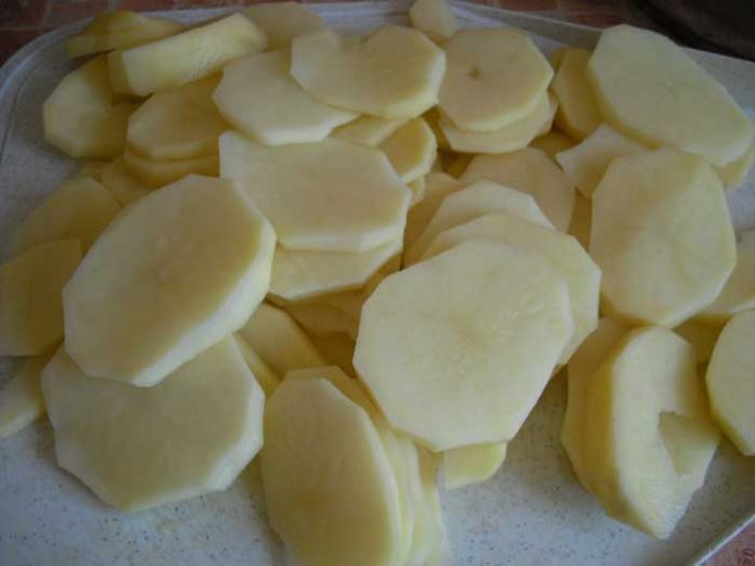 Pulpe de Pui cu Cartofi 1