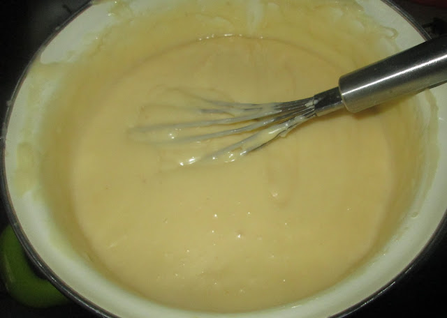 Desert cu budincă și spumă de cafea