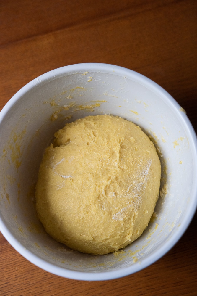 Gogoși la cuptor: le poți umplecu gem sau cu Nutella