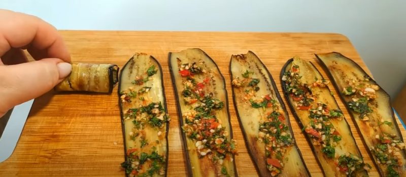 Vinete oltenești la borcan &ndash; gustare at&acirc;t de apetisantă &icirc;nc&acirc;t oric&acirc;t pui, tot e puțin