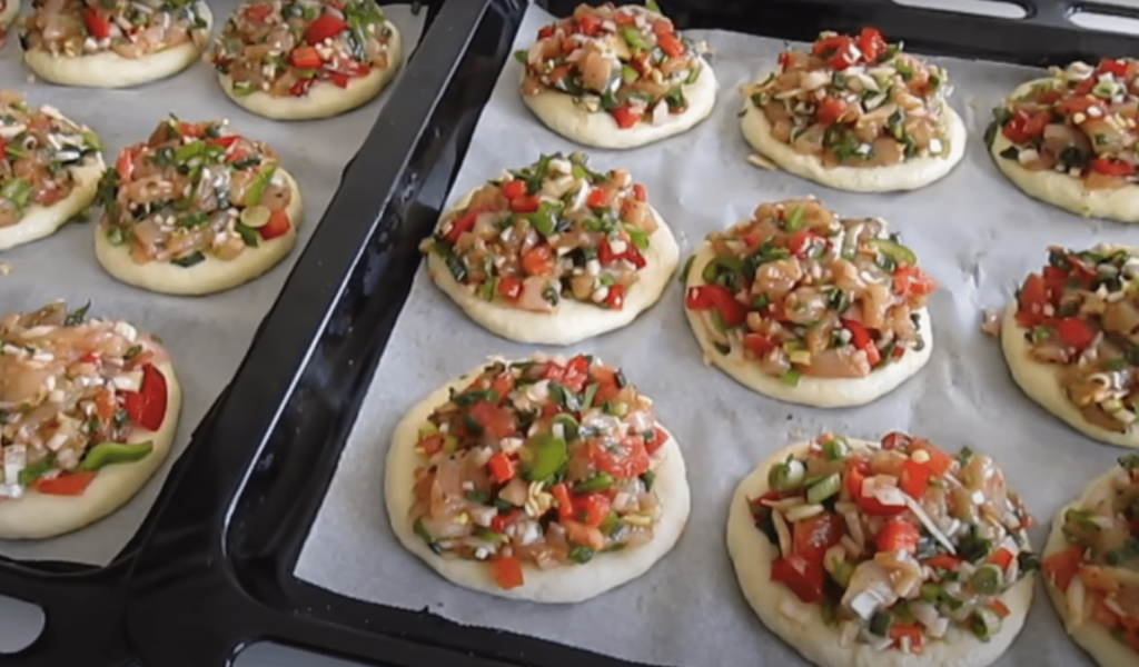 mini pizza cu pui