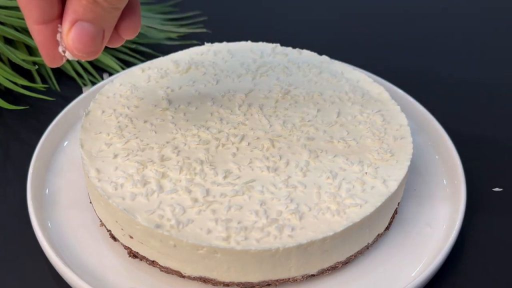  Tort cu blat de napolitană, cremă de mascarpone și ciocolată albă