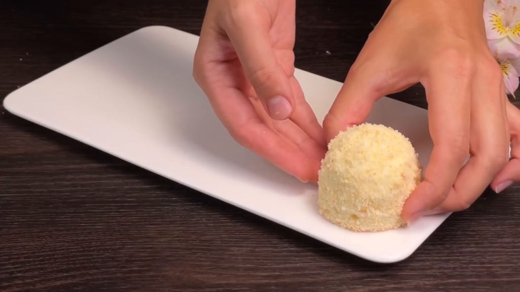 Prăjiturele cu cremă dulce-acrișoară de lăm&acirc;ie: foarte pufoase, cremoase și bune