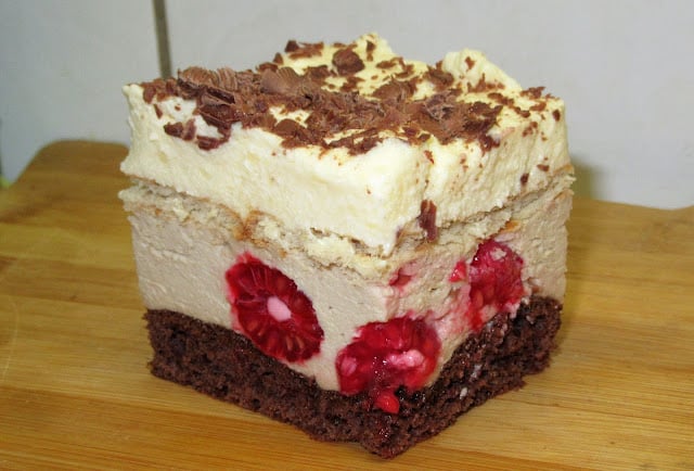  Prăjitură Cappuccino: cremoasă, cu zmeură și cremă delicioasă