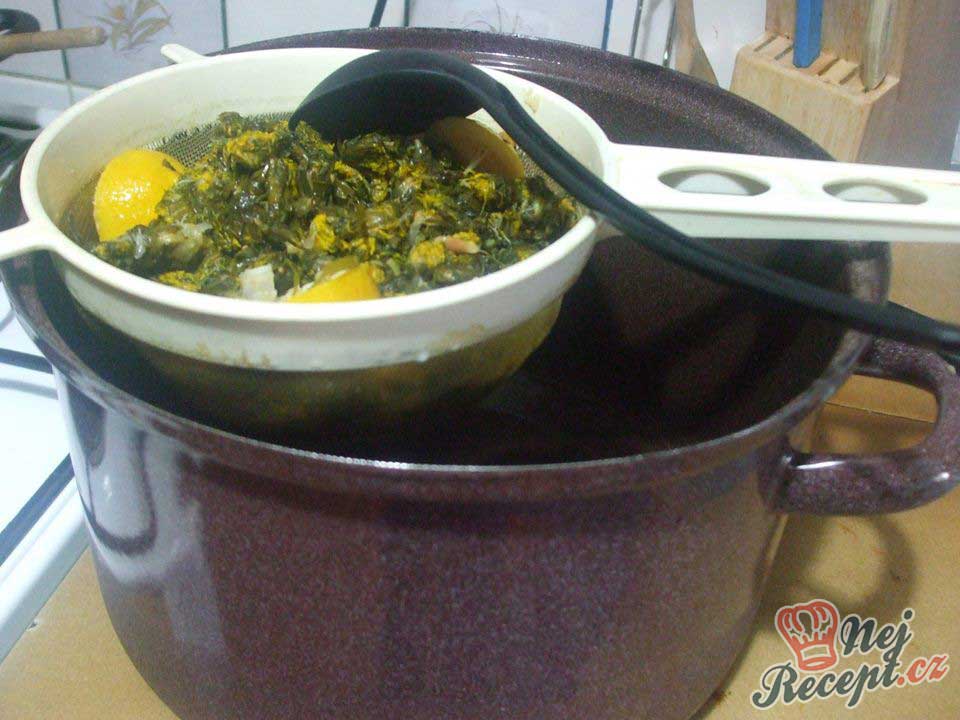 preparare miere de papadie sanatoasa