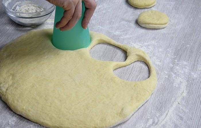 gogosi pufoase aluat